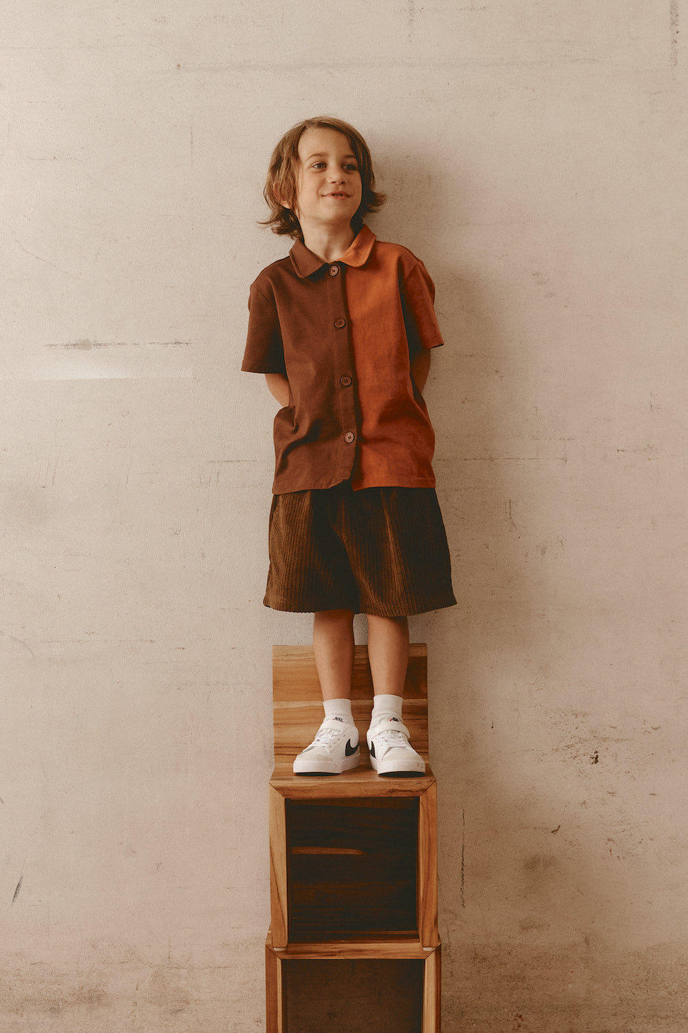 Barney Short I Brown